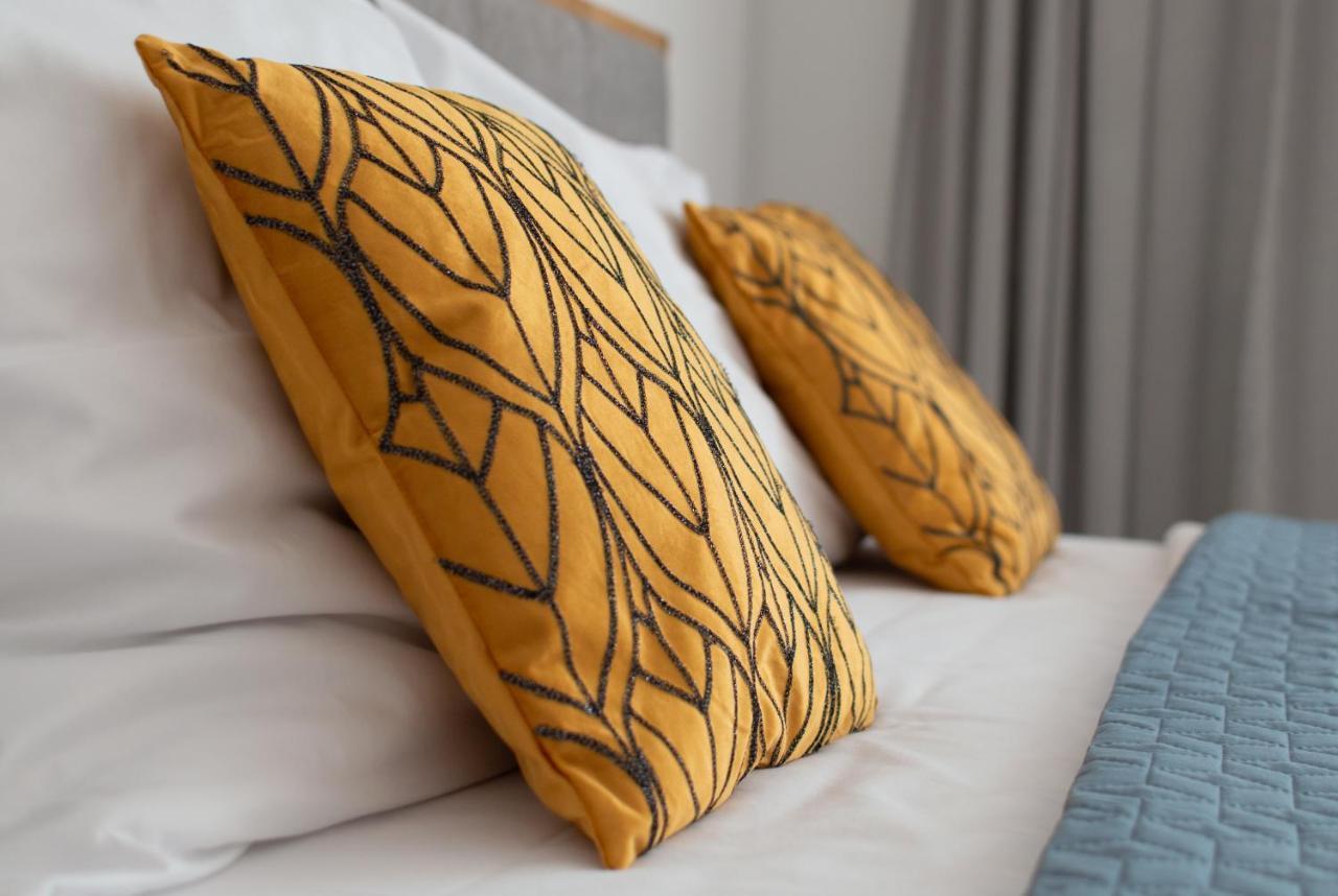 The Rose Garden Apartments Portoroz Ngoại thất bức ảnh