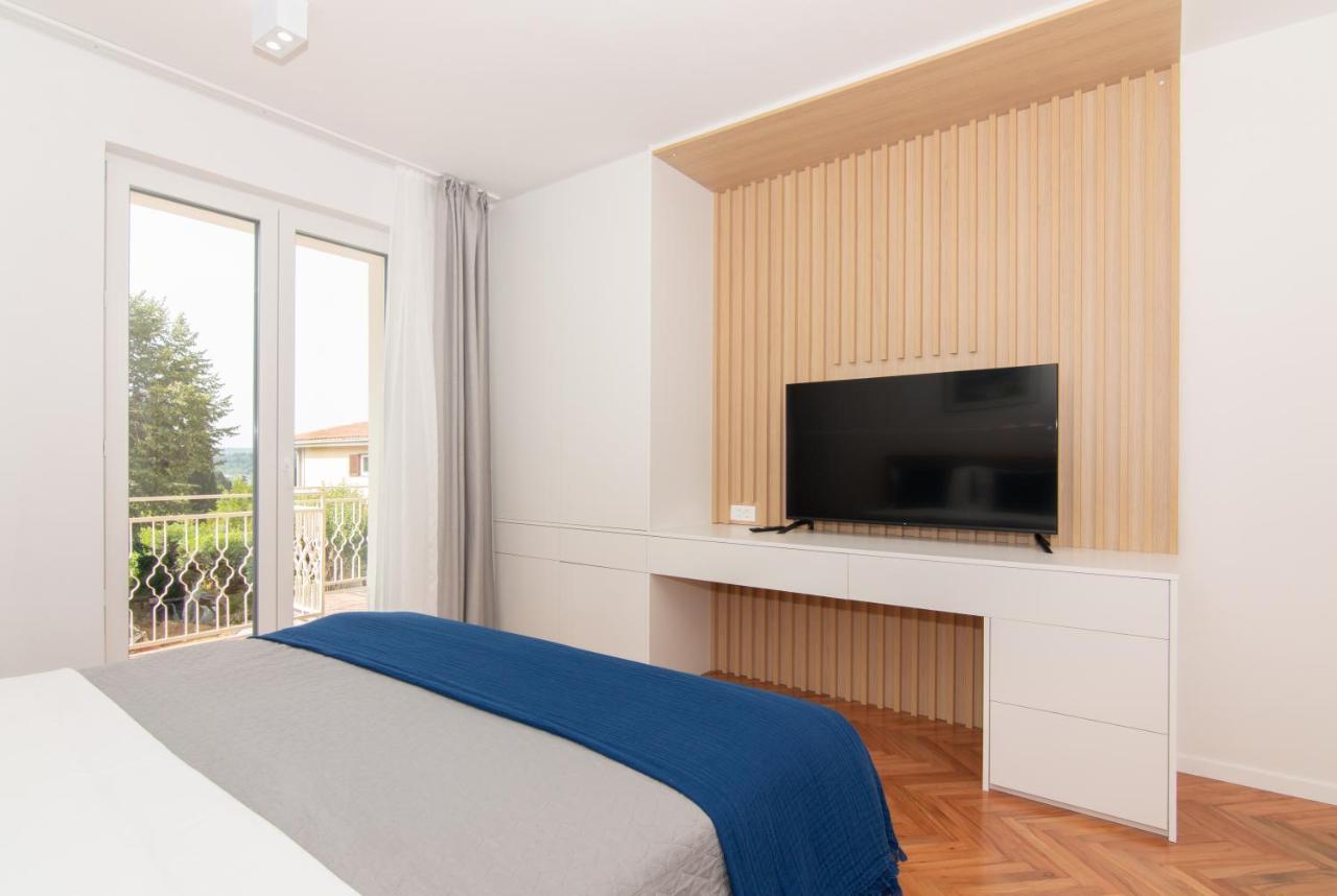 The Rose Garden Apartments Portoroz Ngoại thất bức ảnh