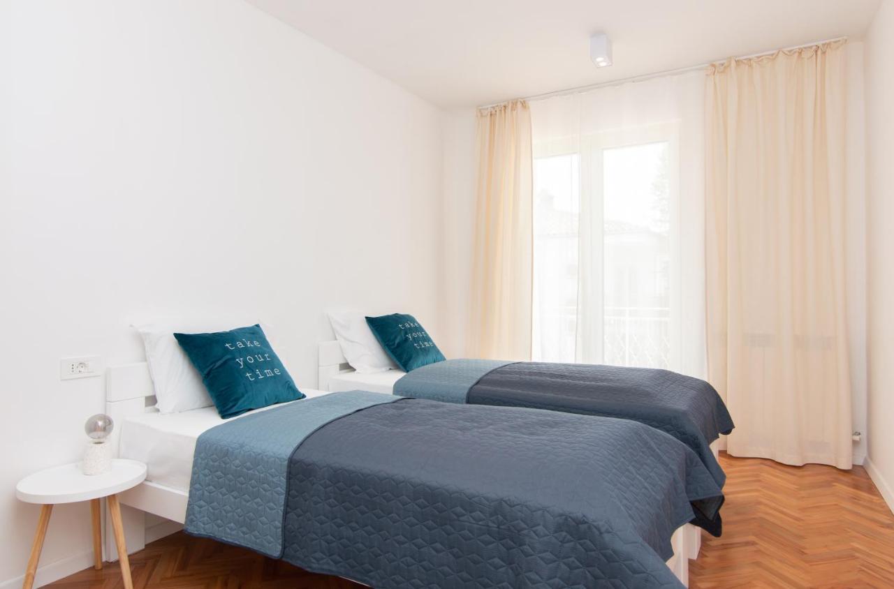The Rose Garden Apartments Portoroz Ngoại thất bức ảnh